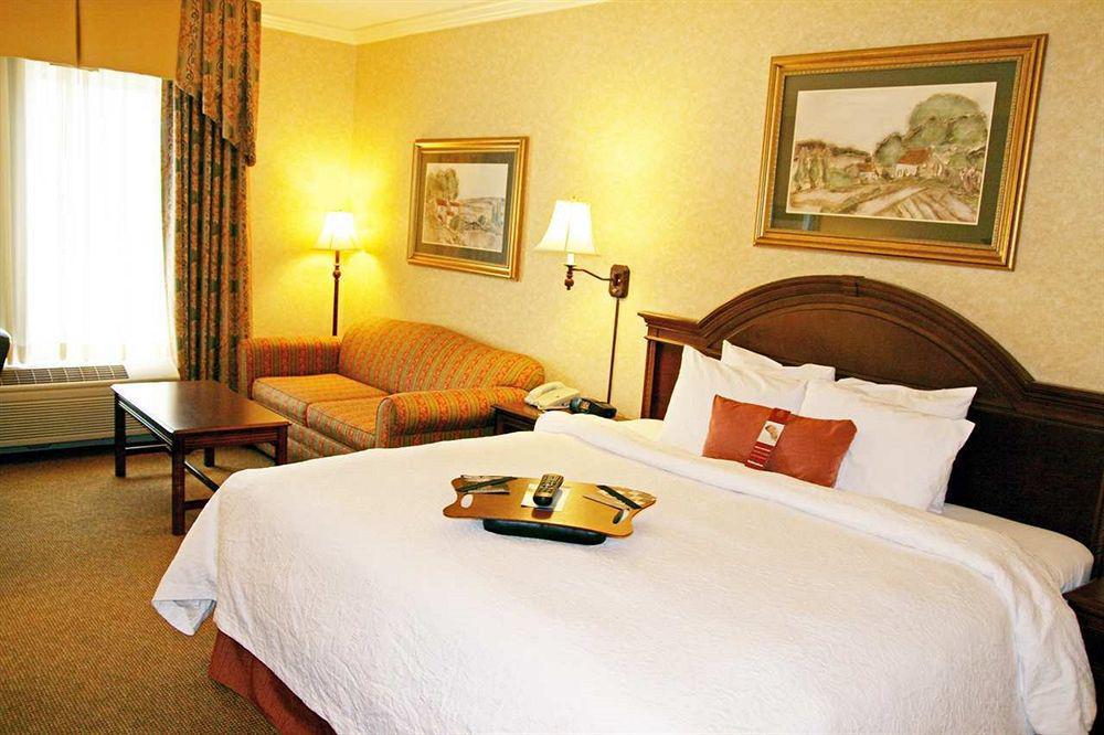 Hampton Inn Coventry-Warwick Area Værelse billede