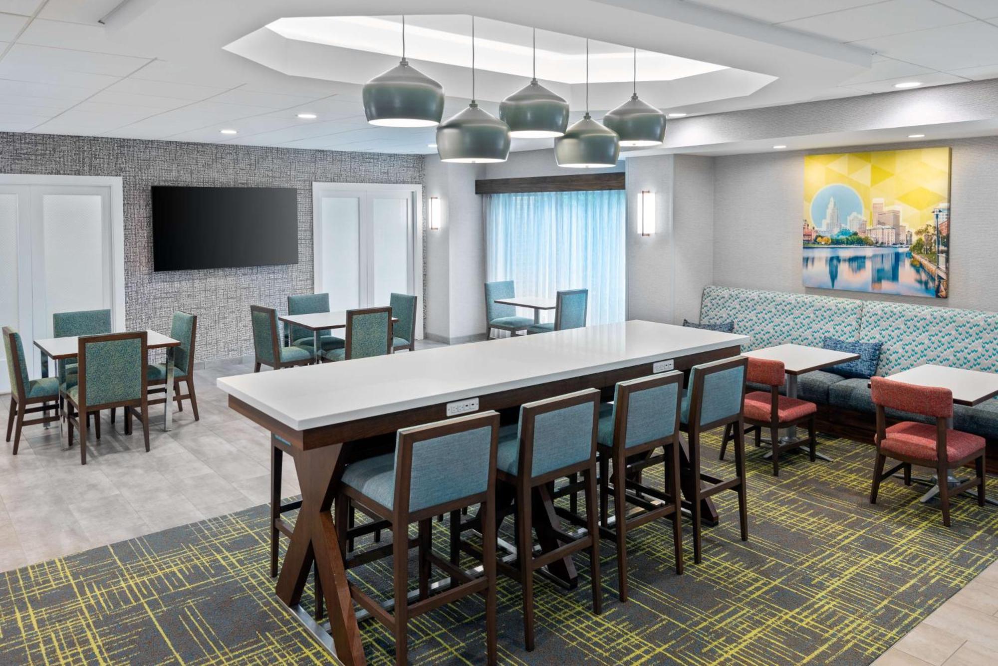 Hampton Inn Coventry-Warwick Area Eksteriør billede